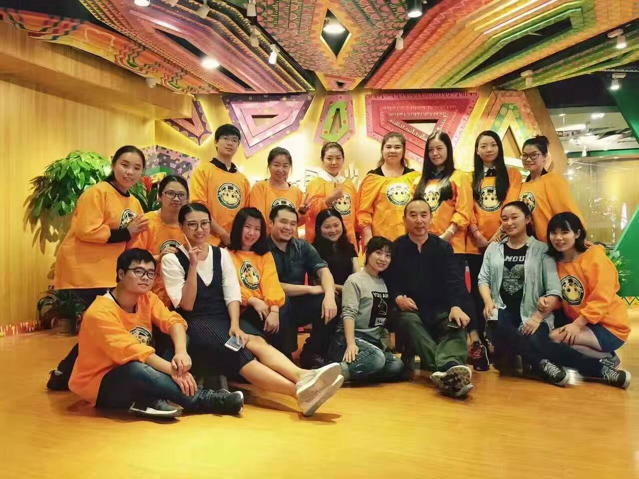 英皇校区参加冏艺美术师资培训第八期